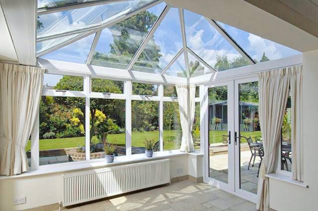 The 5 best conservatory repair services in Moers – Weatherproofing older glass rooms